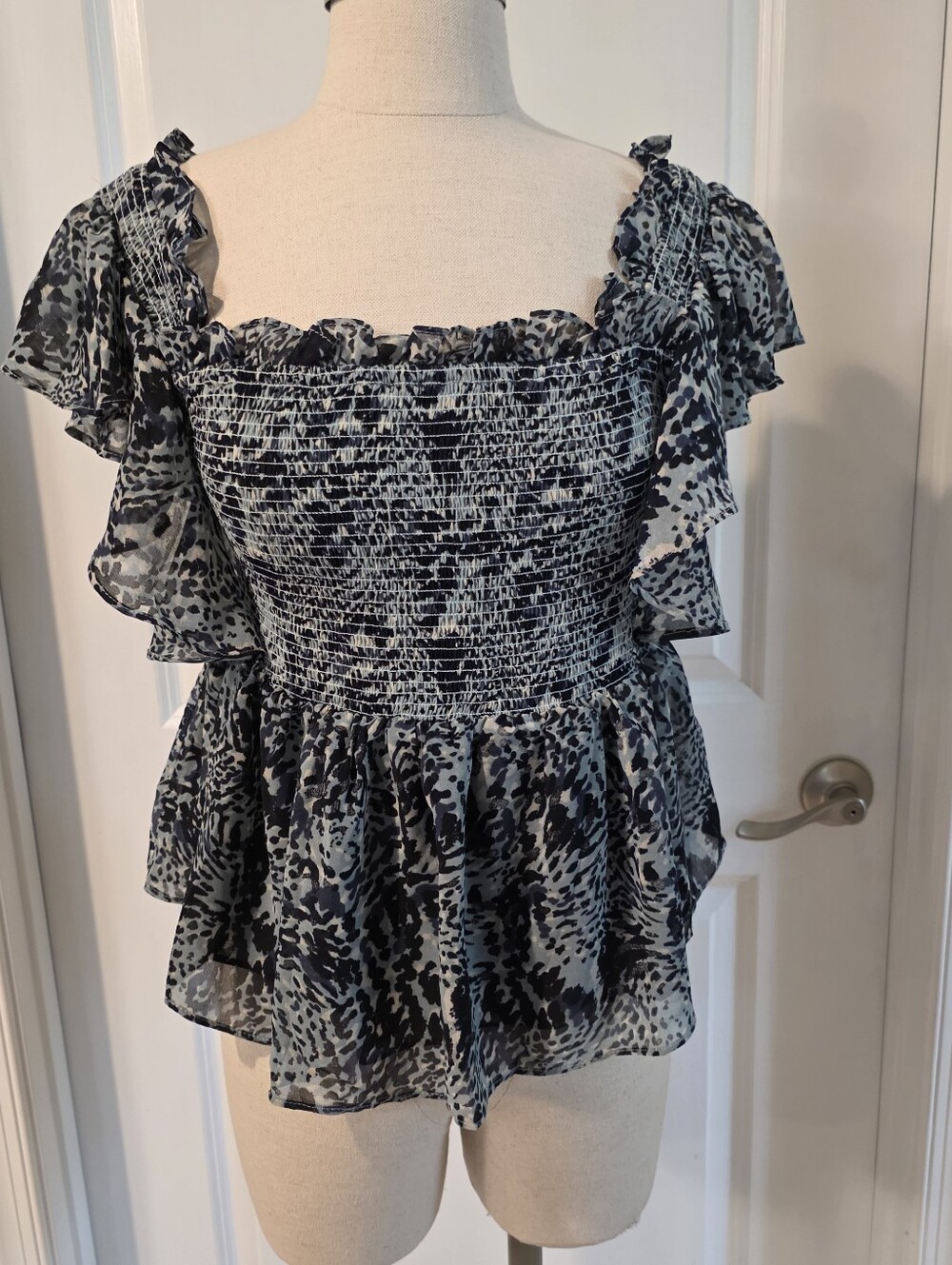 INA New Blouse Size Medium